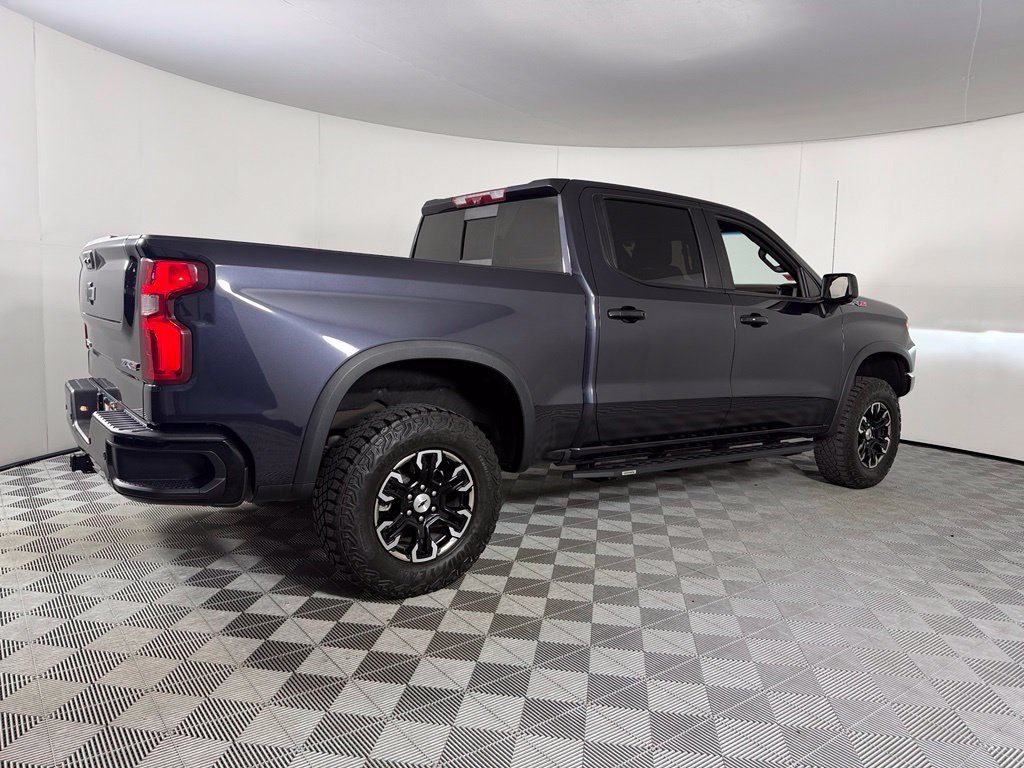 Used 2024 Chevrolet Silverado 1500 ZR2 w/ Technology Package AWD/4WD image 7