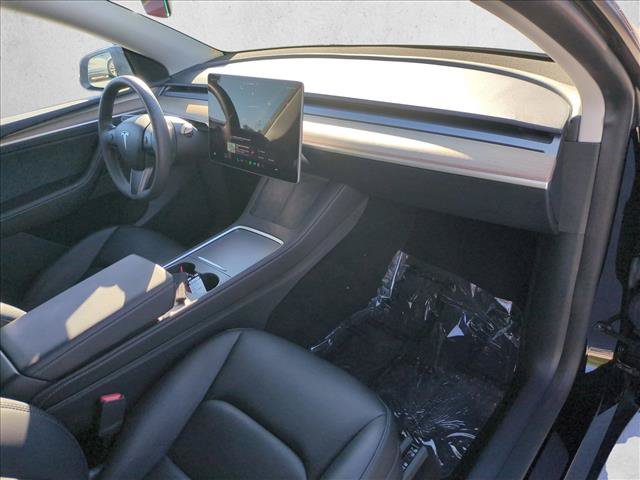 Used 2023 Tesla Model Y Performance AWD/4WD image 22
