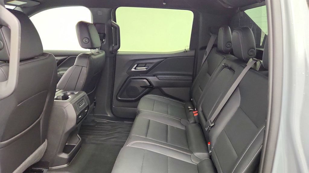 Used 2026 Chevrolet Silverado EV LT AWD/4WD image 19