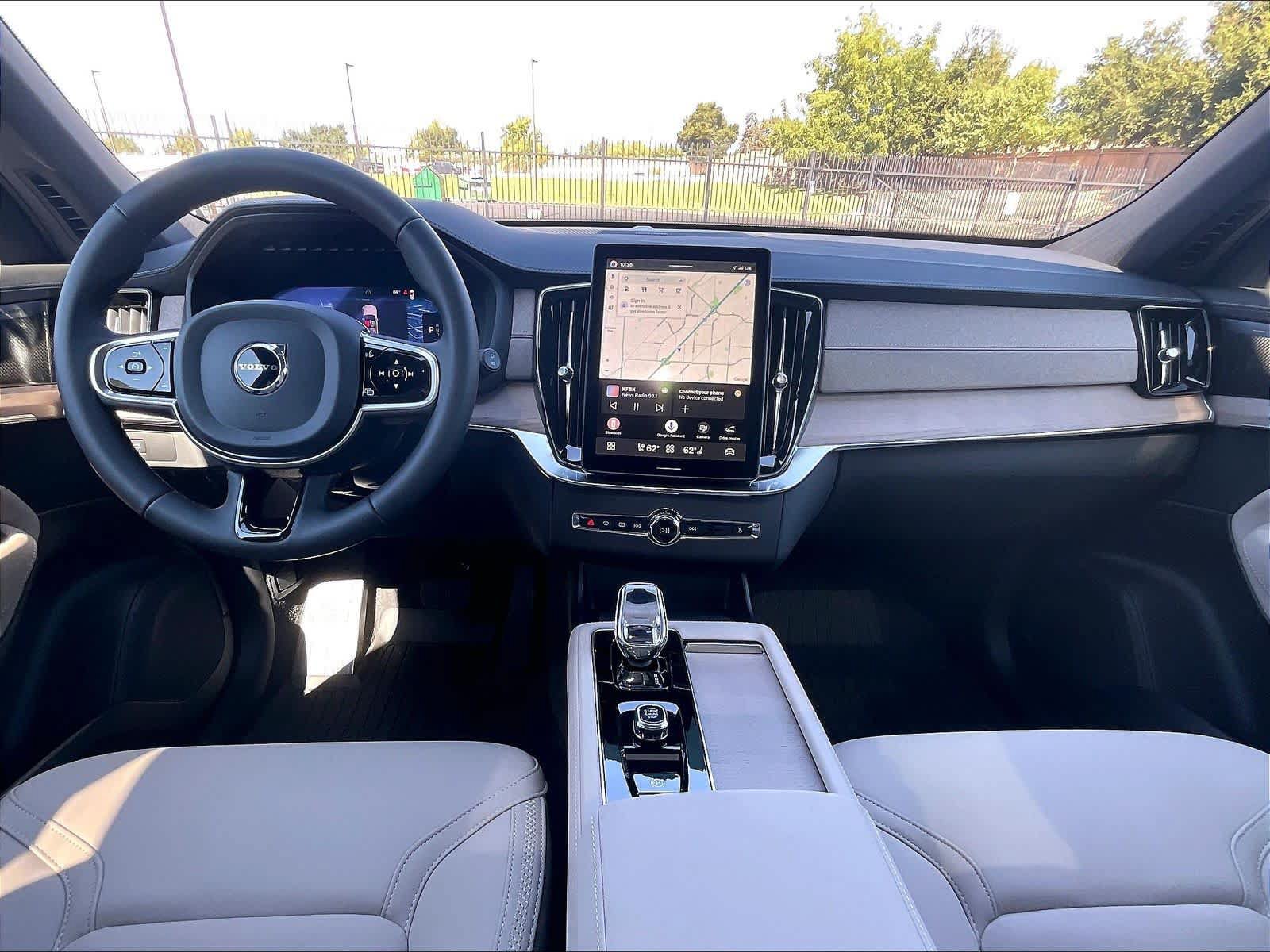 New 2027 Volvo XC90 B6 Plus AWD/4WD image 7