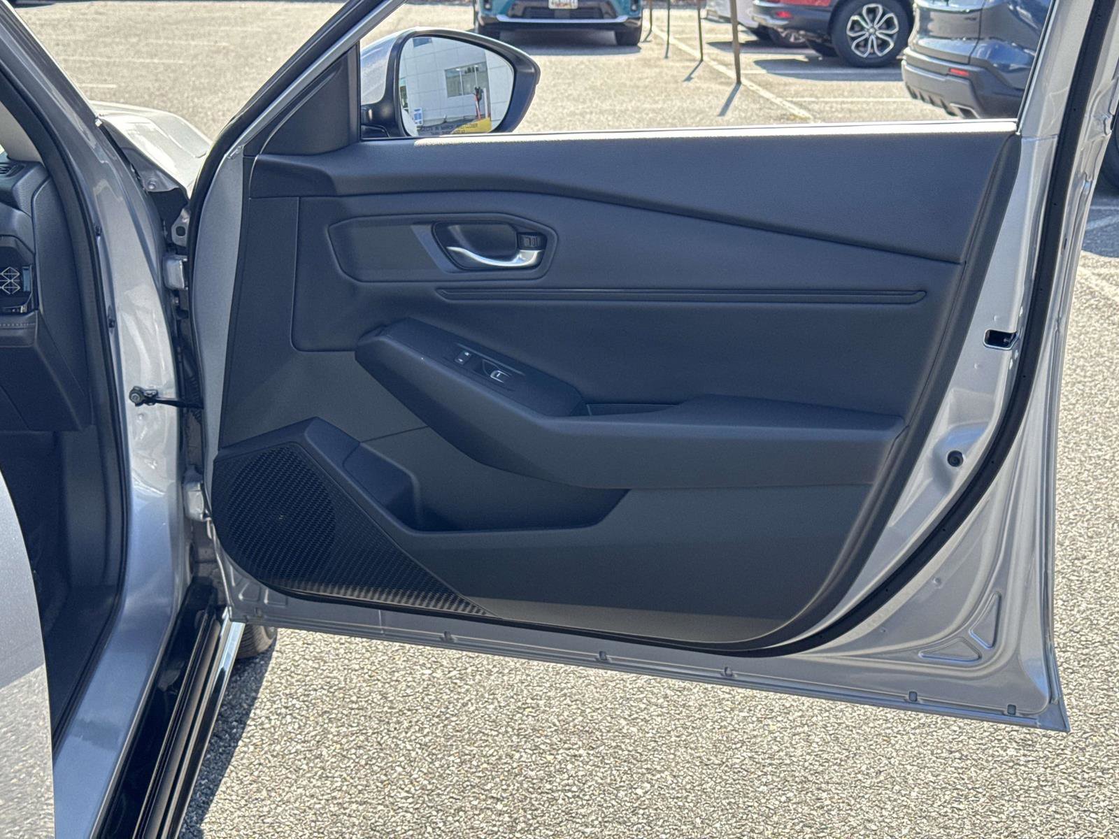 Used 2023 Honda Accord EX-L image 12