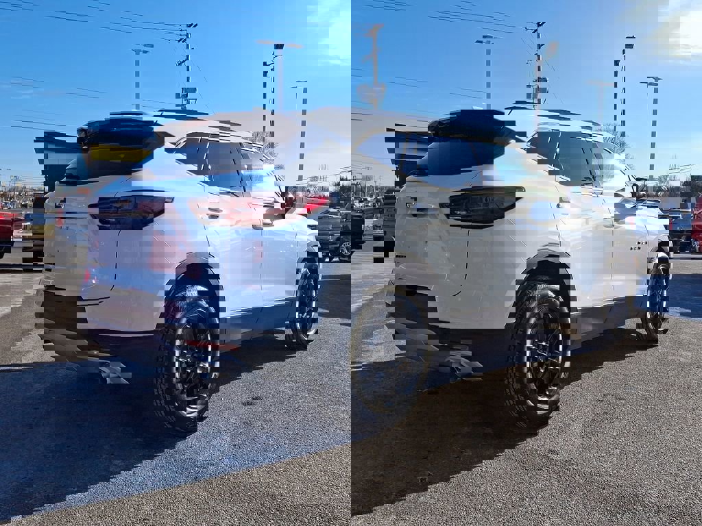 New 2025 Chevrolet Blazer LT w/ Midnight/Sport Edition image 4