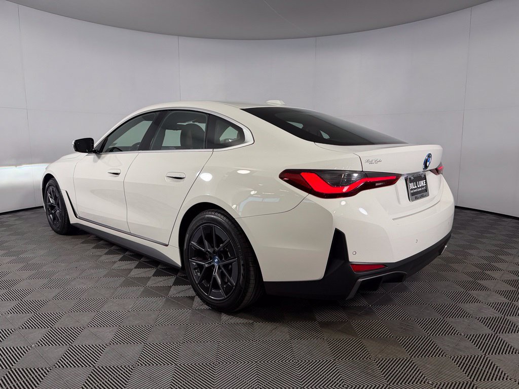 Used 2024 BMW i4 eDrive35 w/ Premium Package RWD image 9