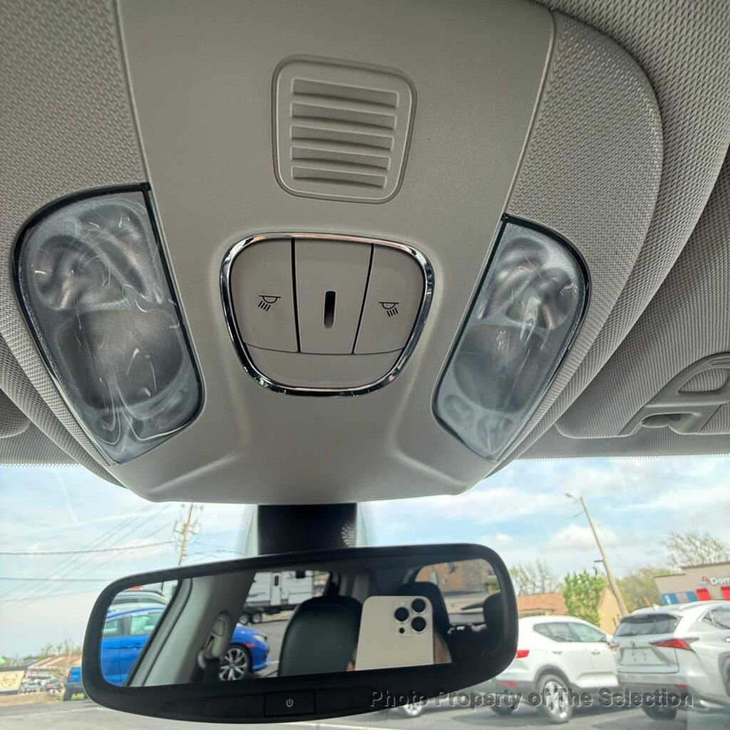 Used 2019 Jeep Compass Limited image 37