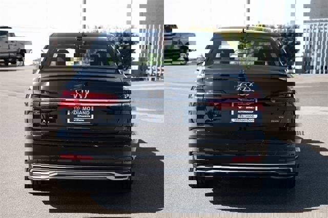 Used 2024 Audi A6 Premium Plus image 5