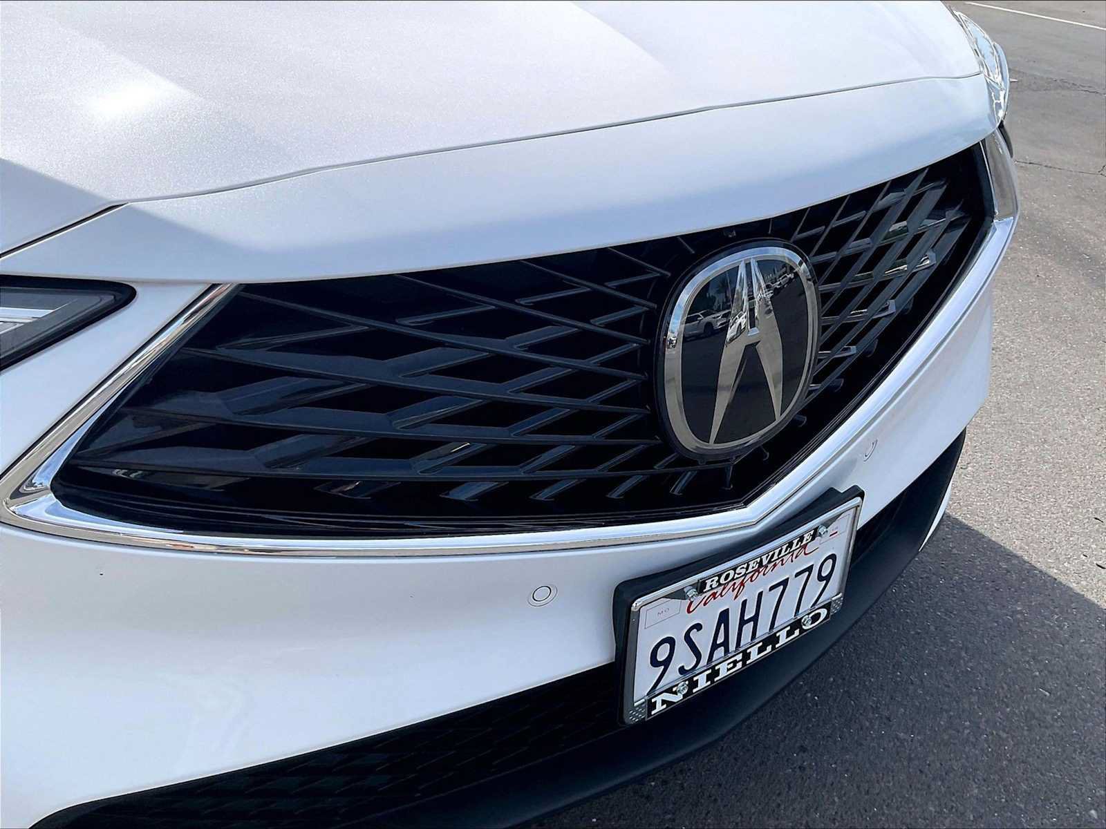 Used 2025 Acura MDX w/ Technology Package FWD image 31