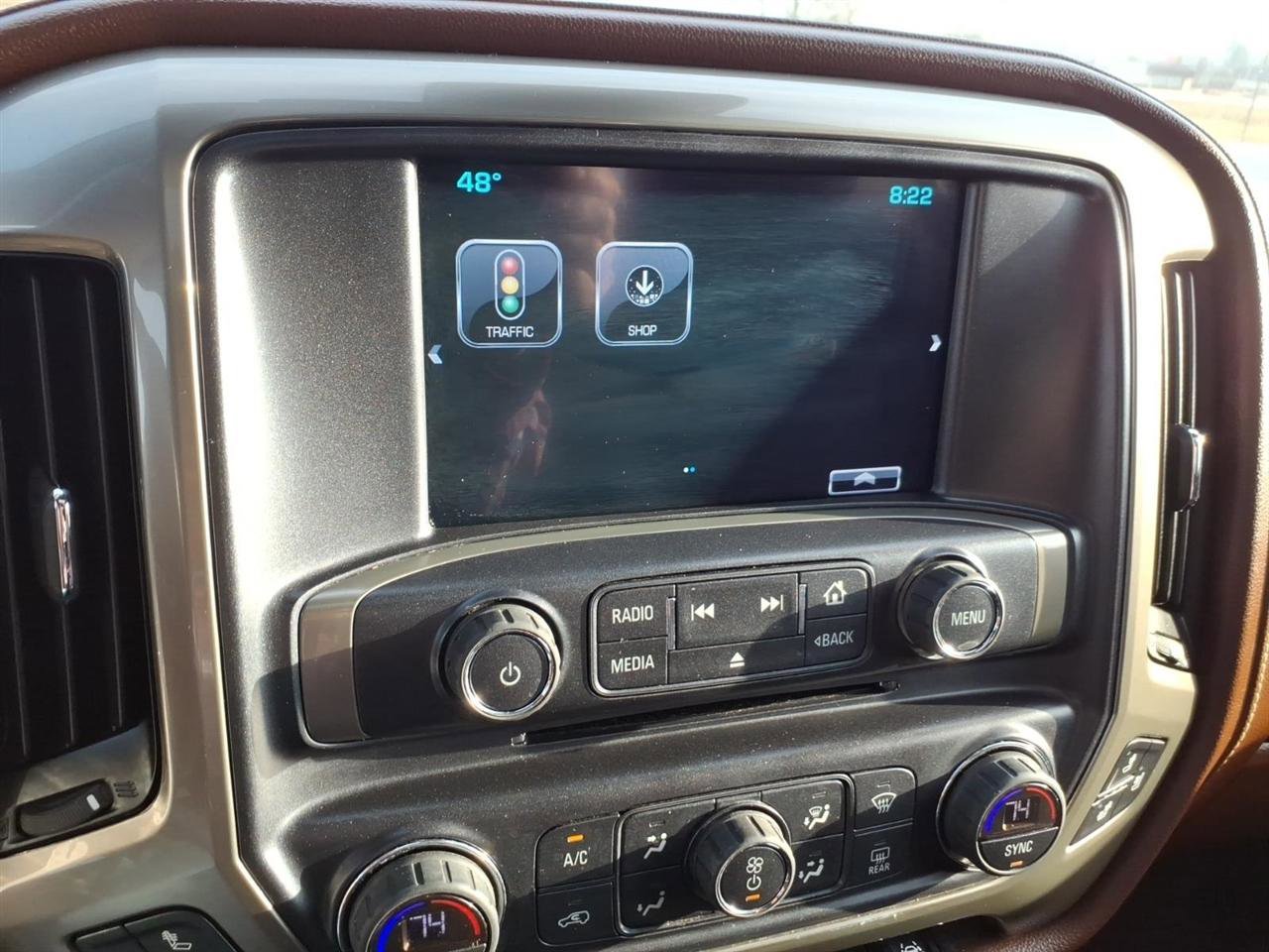 Used 2018 Chevrolet Silverado 1500 High Country image 18