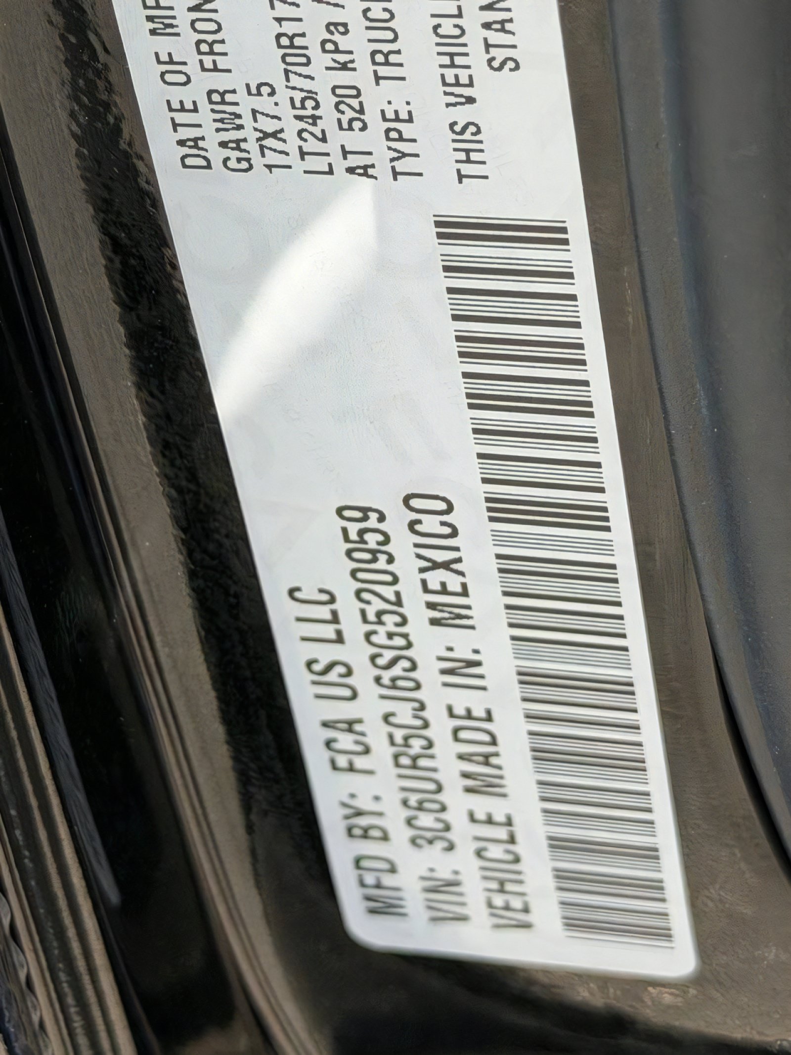 Certified 2025 RAM 2500 Tradesman AWD/4WD image 32