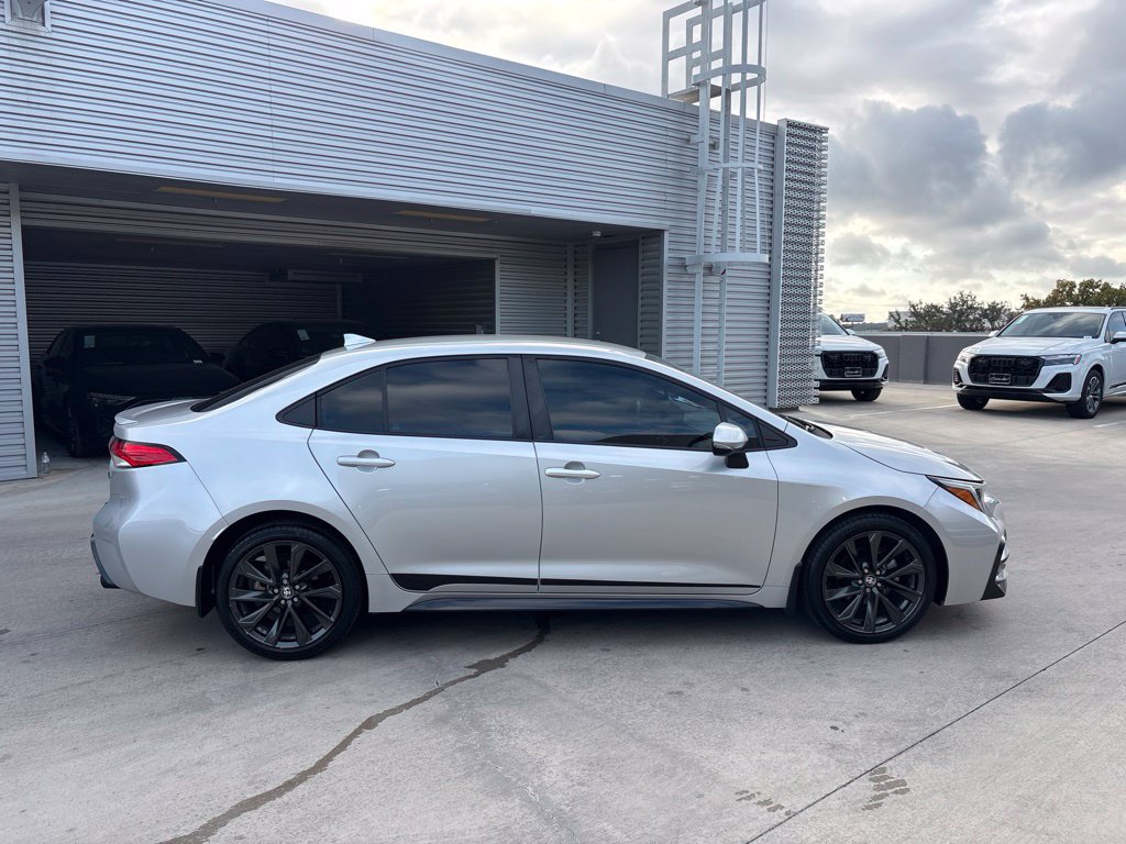 Used 2024 Toyota Corolla SE FWD image 9