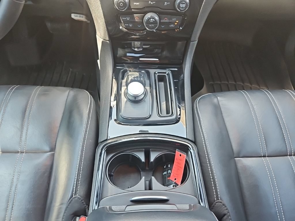 Certified 2023 Chrysler 300 S RWD image 29