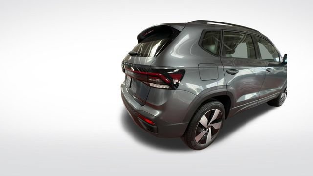 Certified 2025 Volkswagen Taos S AWD/4WD image 9