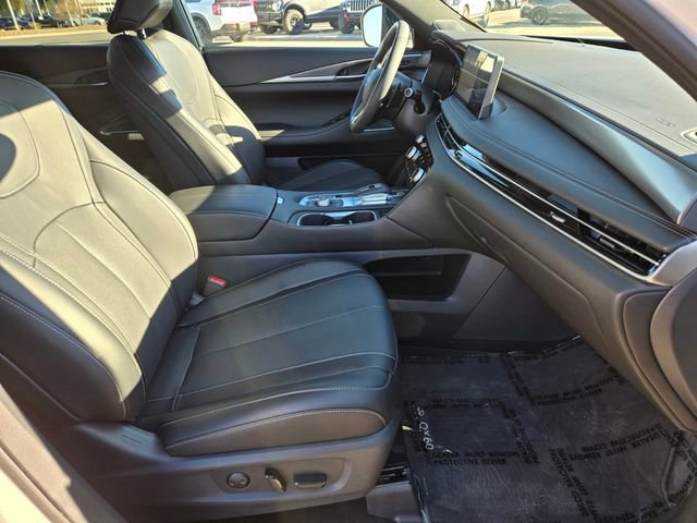 Certified 2025 INFINITI QX60 Luxe w/ Black Edition AWD/4WD image 21