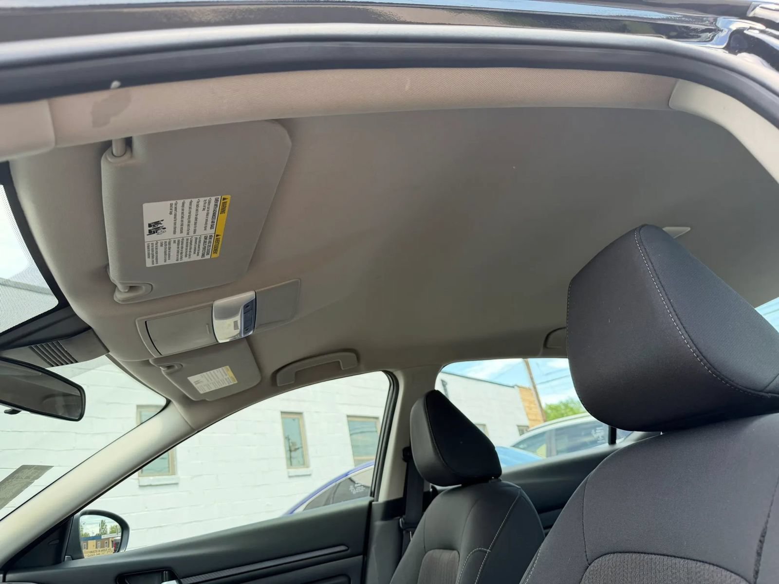 Used 2024 Nissan Altima 2.5 SV FWD image 12