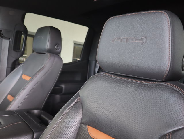 Used 2020 GMC Sierra 1500 AT4 w/ AT4 Premium Package AWD/4WD image 14