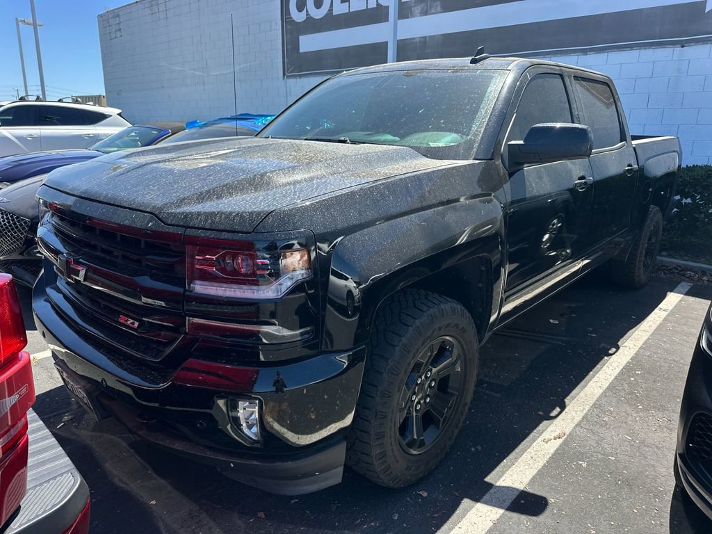Used 2017 Chevrolet Silverado 1500 LTZ Z71 w/ LTZ Plus Package image 2