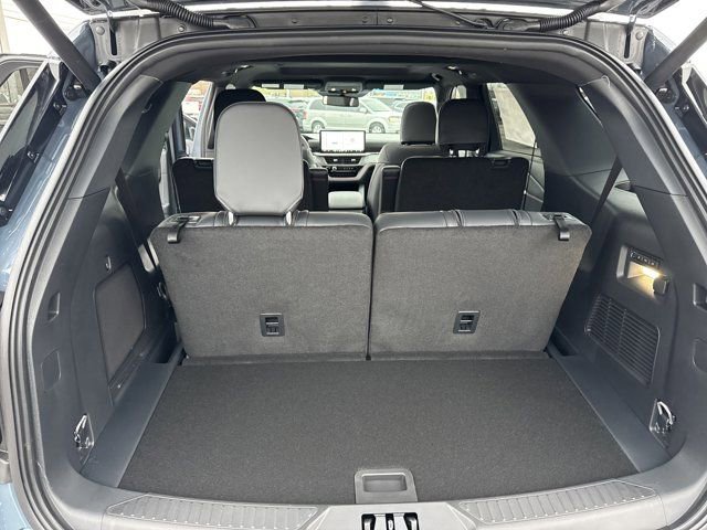 New 2026 Ford Explorer ST w/ Sun And Sound Package image 11