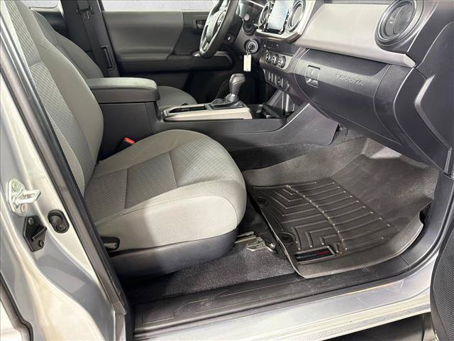 Used 2022 Toyota Tacoma SR5 RWD image 13