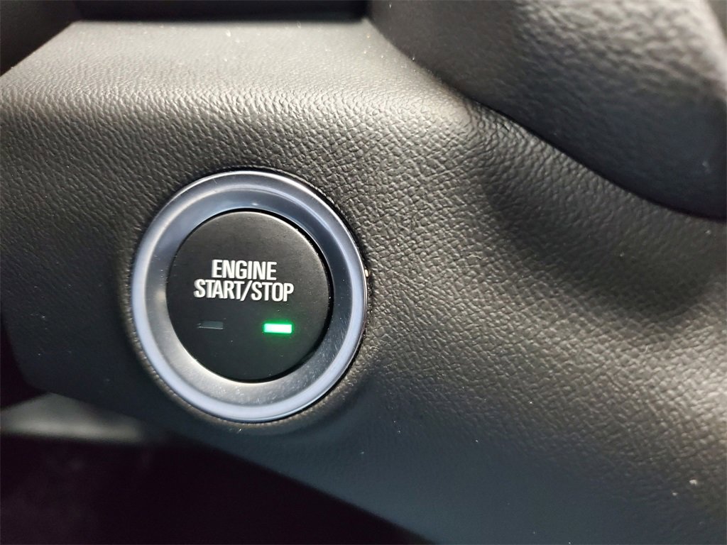 Used 2023 GMC Terrain SLT w/ Elevation Edition image 18