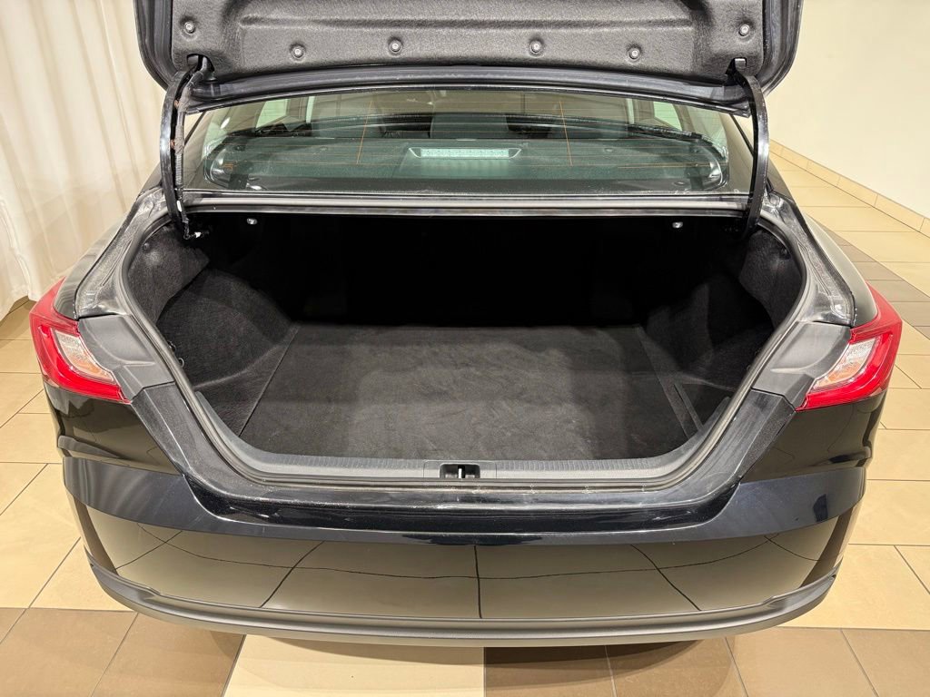 Certified 2025 Toyota Camry LE FWD image 11