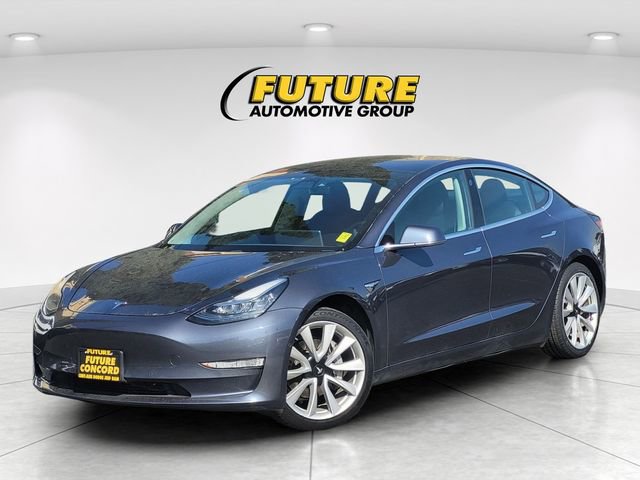 Used 2020 Tesla Model 3 Standard Range Plus image 9