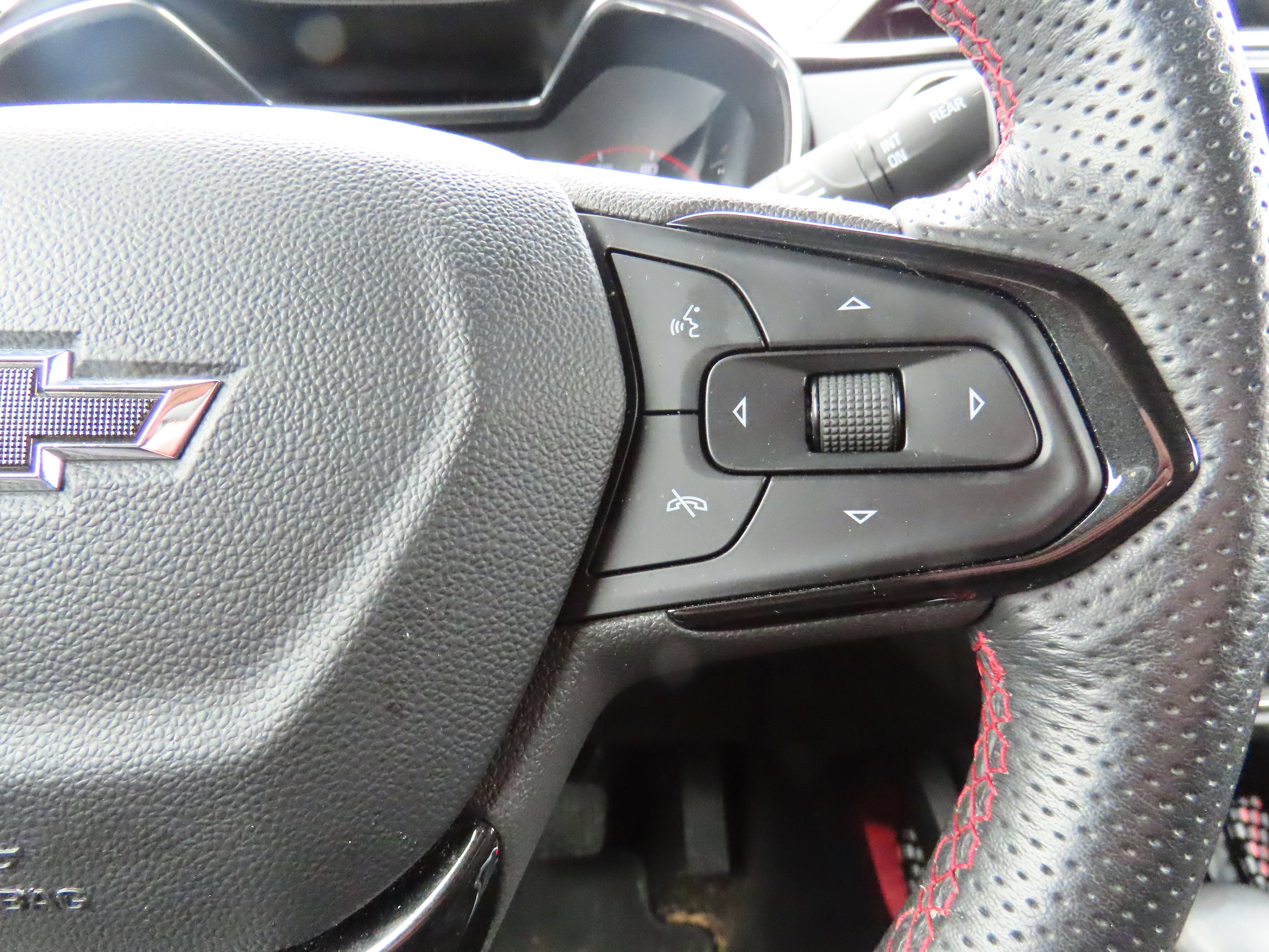 Used 2023 Chevrolet TrailBlazer RS w/ Sun and Liftgate Package AWD/4WD image 32