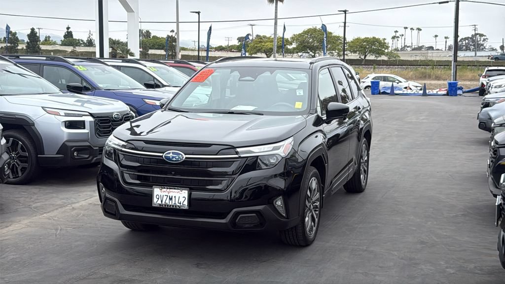 Certified 2025 Subaru Forester Touring w/ Popular Package - Touring AWD/4WD image 3