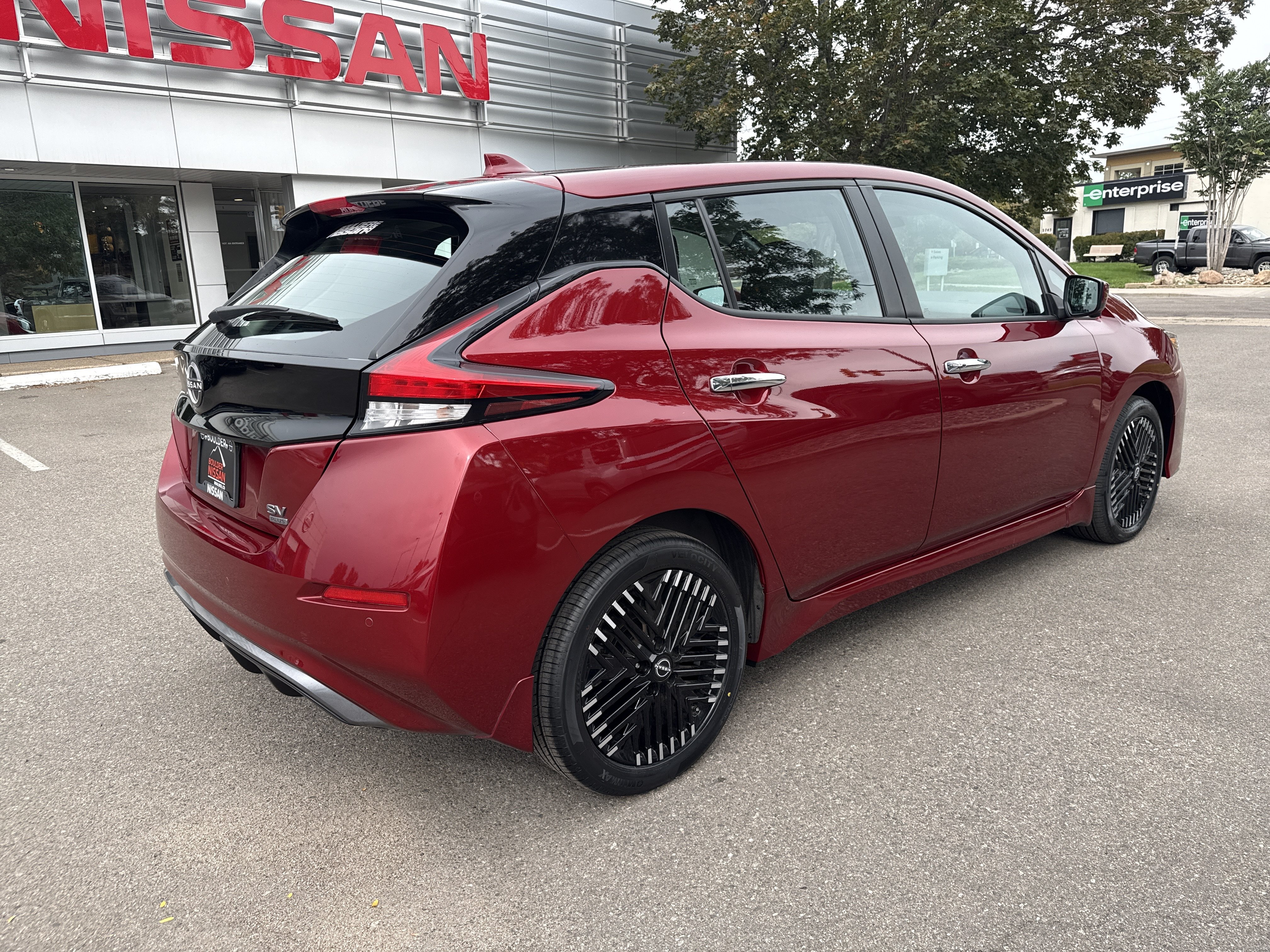 Certified 2025 Nissan Leaf SV Plus FWD image 9