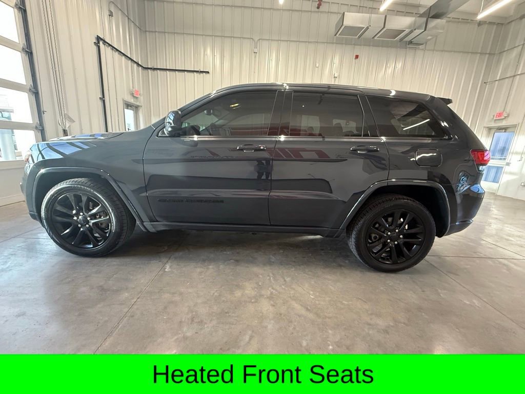 Used 2018 Jeep Grand Cherokee Altitude image 16