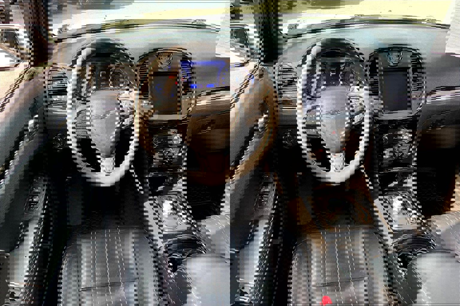 Used 2022 Chrysler 300 S image 7