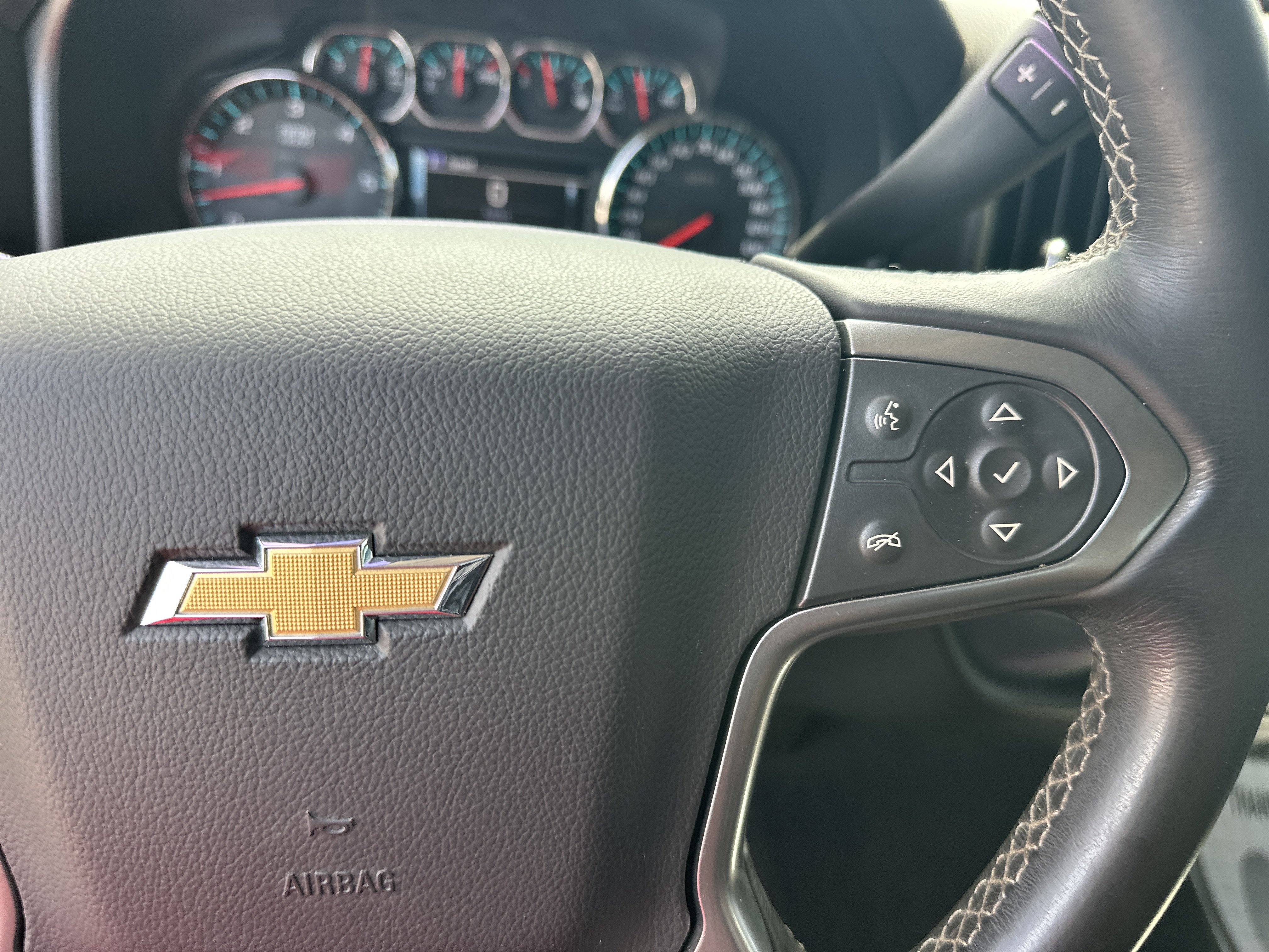 Used 2016 Chevrolet Silverado 3500 LT w/ LT Convenience Package AWD/4WD image 26