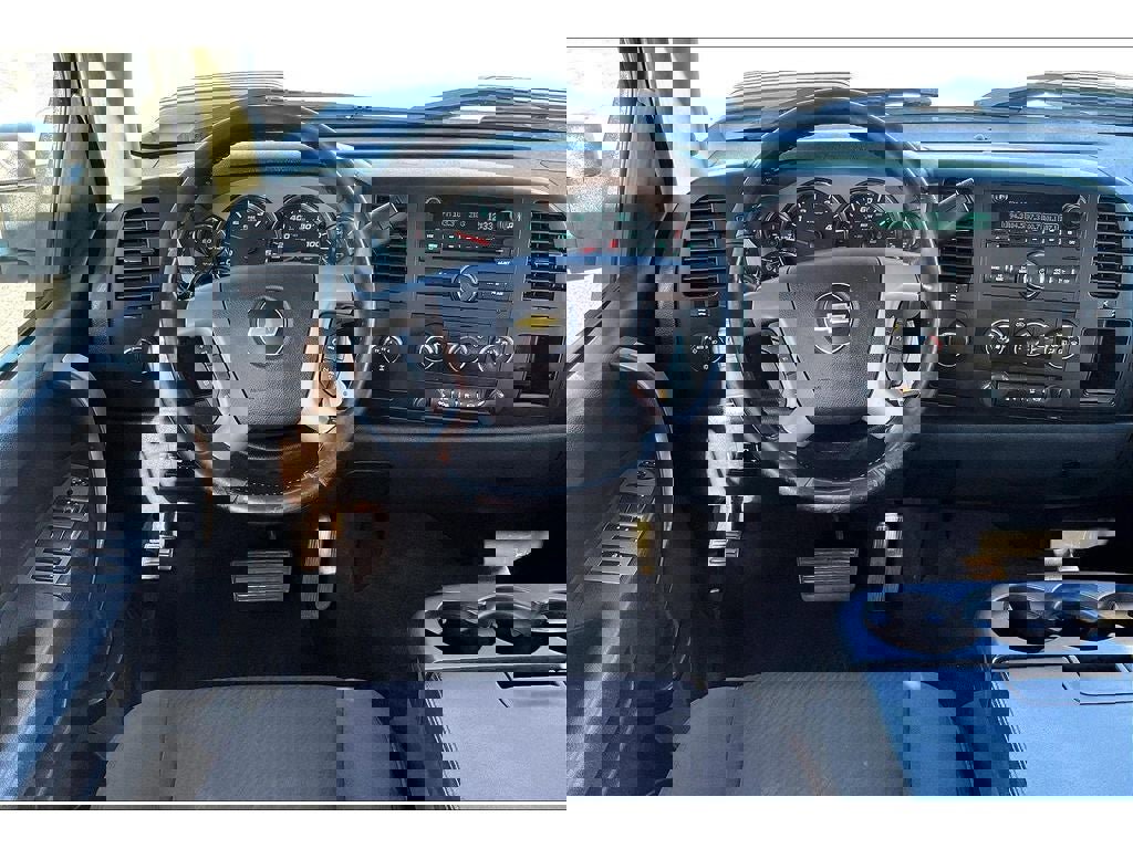 Used 2013 Chevrolet Silverado 3500 LT image 6