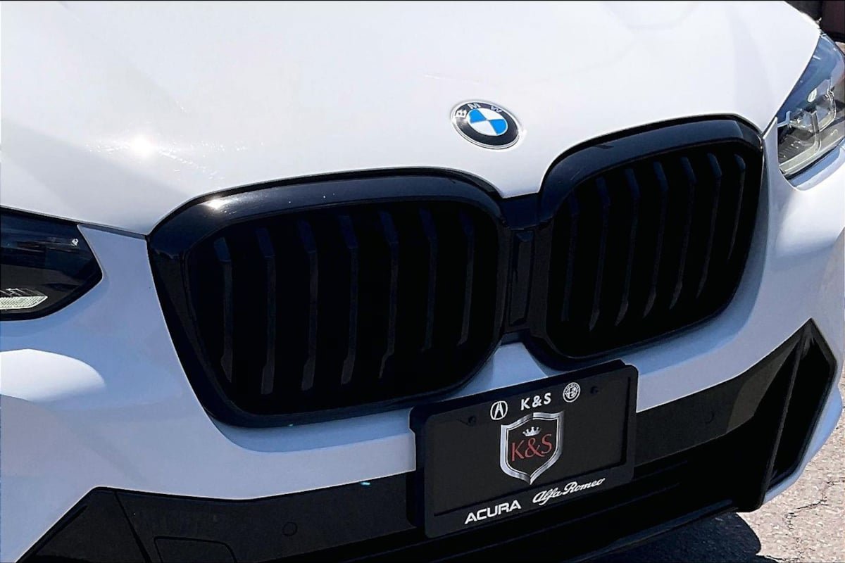 Used 2023 BMW X3 xDrive30i w/ M Sport Package AWD/4WD image 27