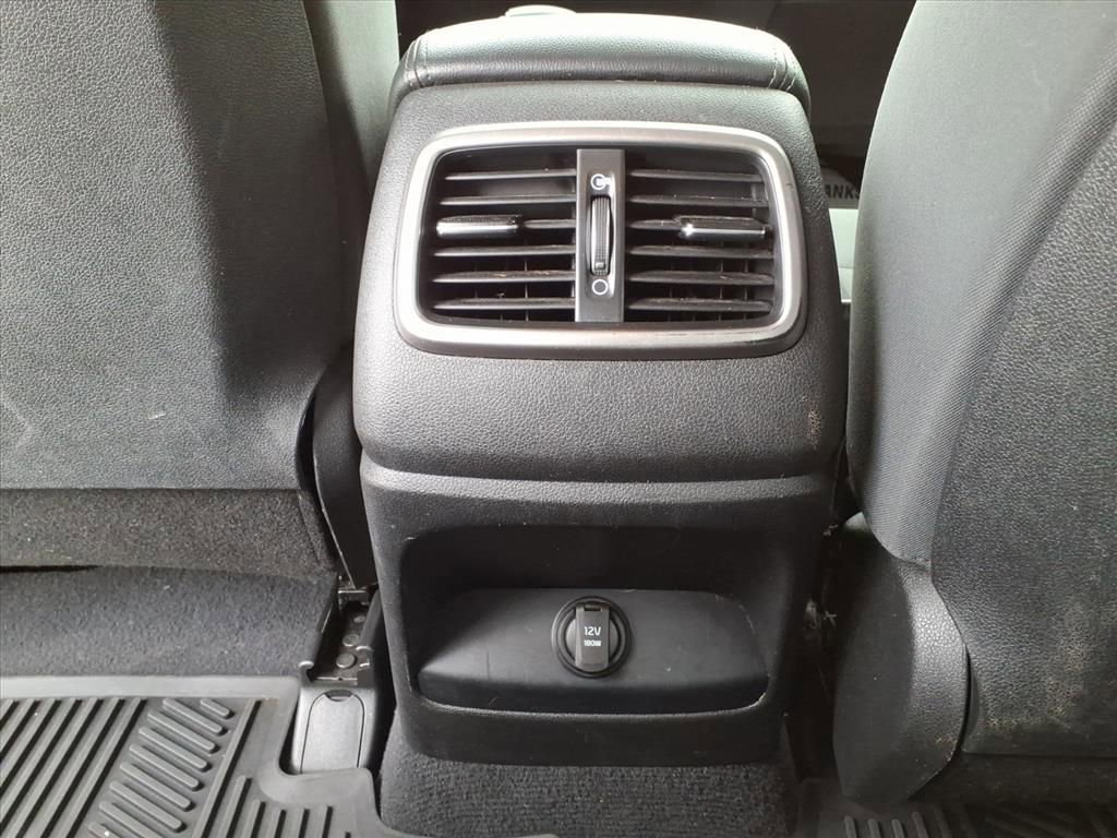 Used 2020 Kia Sorento L image 28