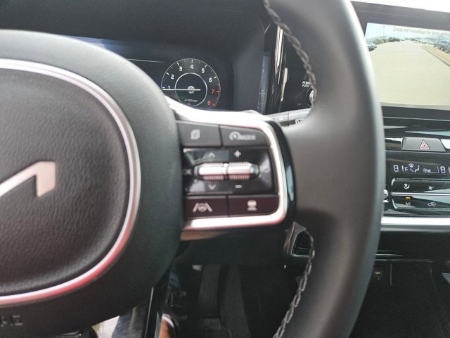 Used 2023 Kia Sorento SX image 22