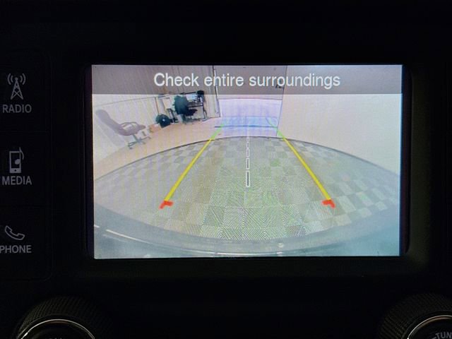 Used 2021 Jeep Wrangler Unlimited Sport image 13