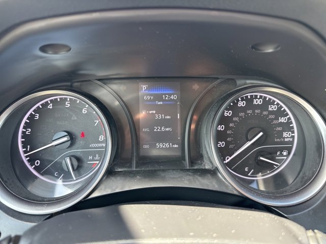 Used 2023 Toyota Camry SE image 19