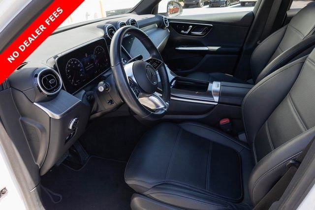 Used 2024 Mercedes-Benz GLC 300 4MATIC image 2