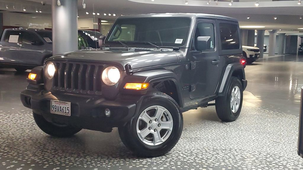 Used 2022 Jeep Wrangler Sport AWD/4WD image 31