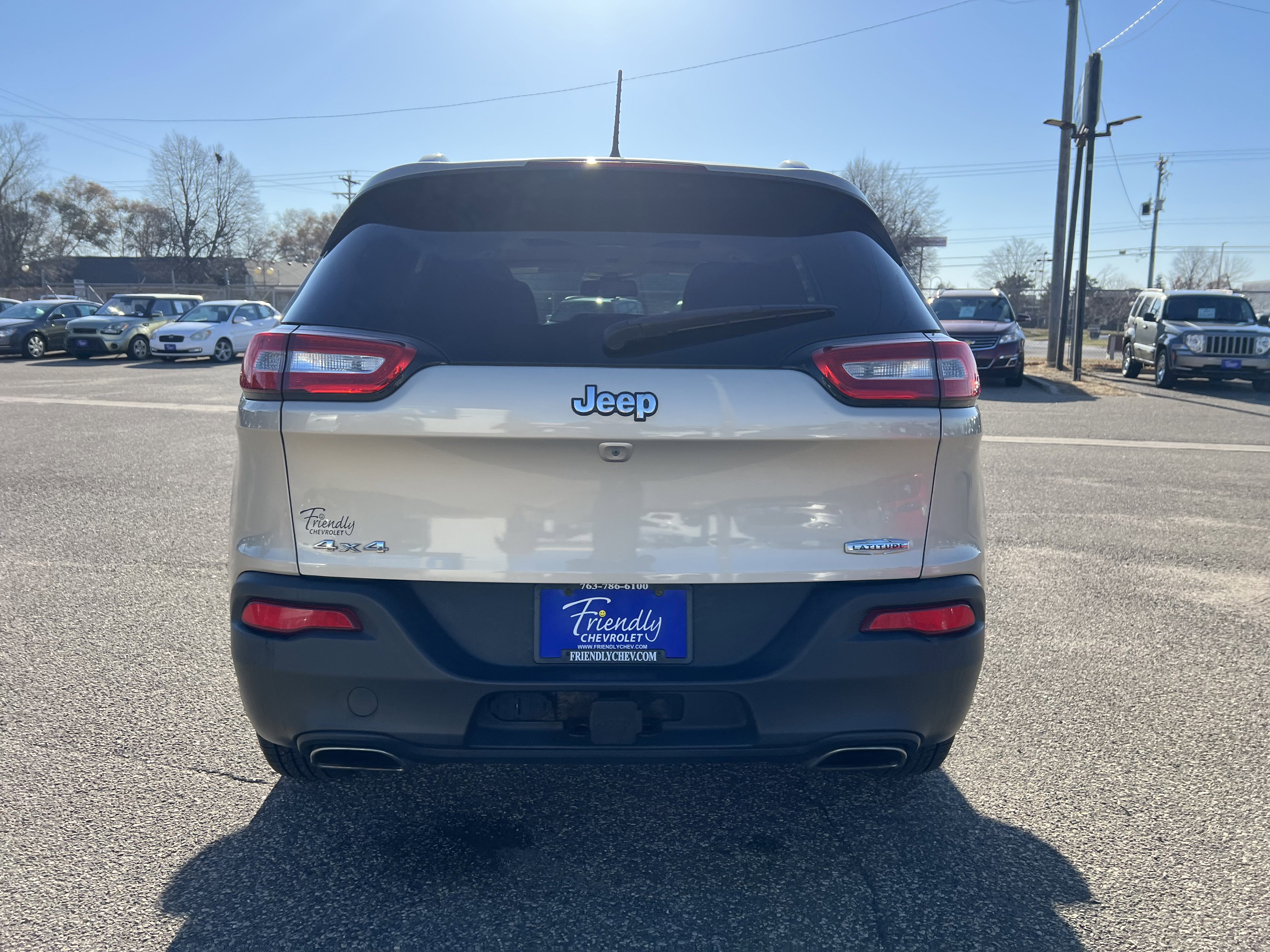 Used 2015 Jeep Cherokee Latitude w/ Comfort/Convenience Group image 6