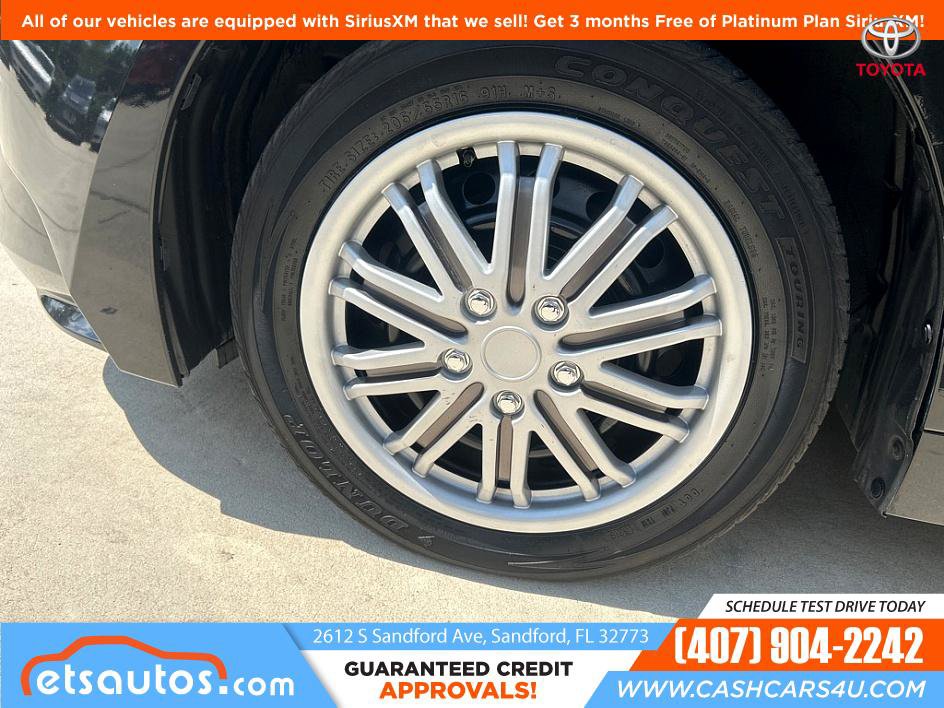 Used 2020 Toyota Corolla LE FWD image 19