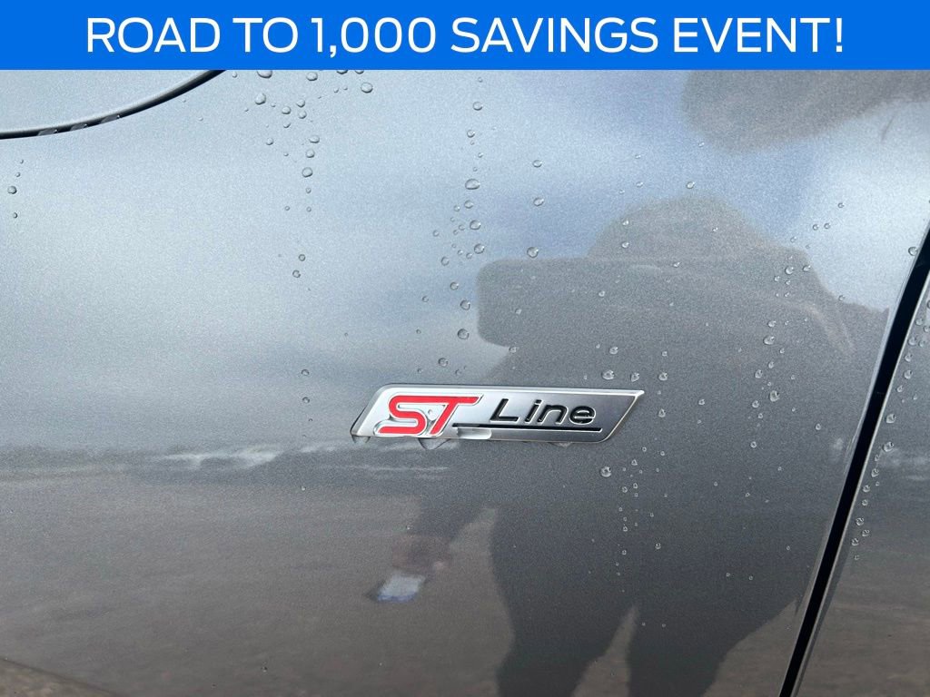 New 2025 Ford Escape ST-Line Elite w/ Class II Trailer Tow Package image 11