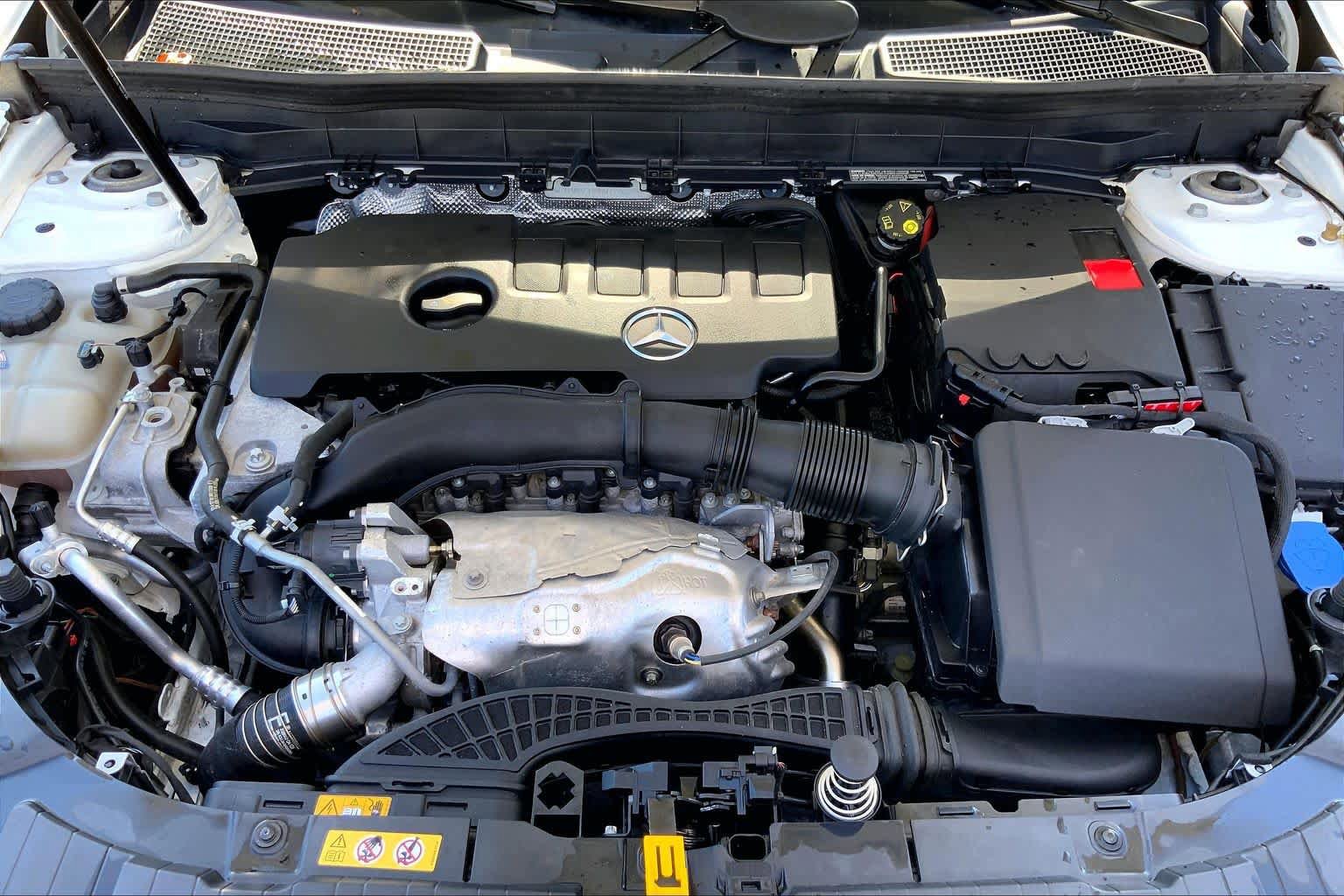 Certified 2022 Mercedes-Benz GLB 250 image 32