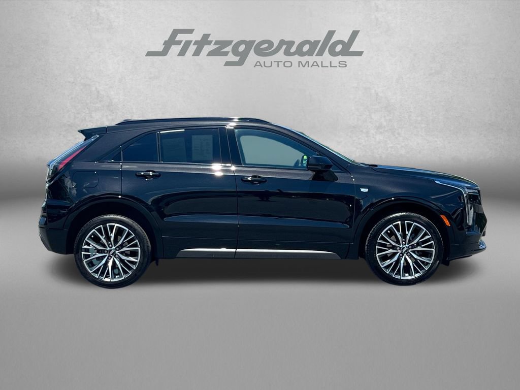 Certified 2024 Cadillac XT4 Sport AWD/4WD image 3