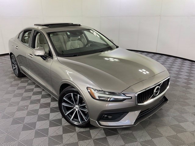 Used 2021 Volvo S60 T5 Momentum FWD image 42