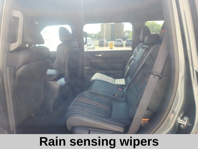 New 2025 Nissan Armada PRO-4X image 15