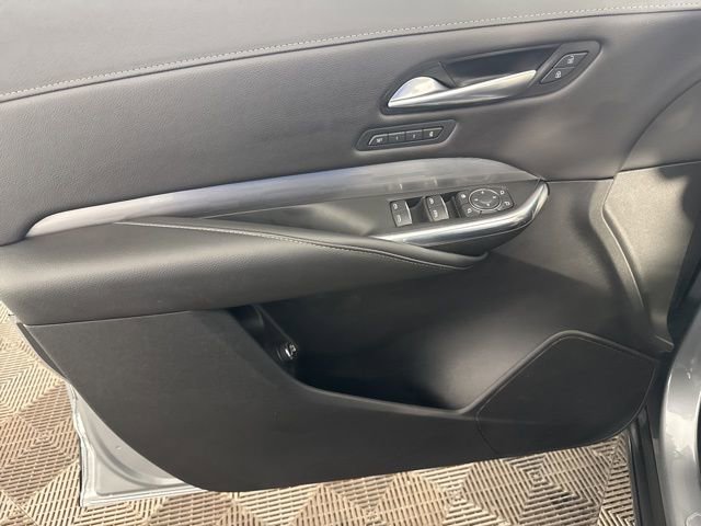 Used 2024 Cadillac XT4 Premium Luxury image 19