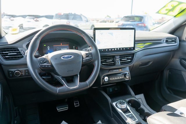 Used 2023 Ford Escape ST-Line w/ Equipment Group 301A FWD image 13