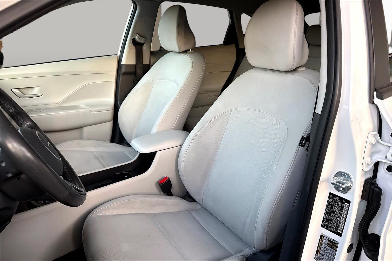 Used 2025 Hyundai Kona SEL AWD/4WD image 8