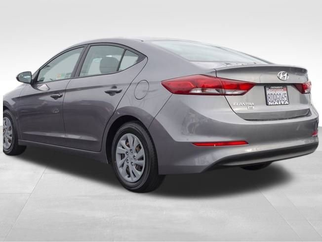 Used 2018 Hyundai Elantra SE image 6