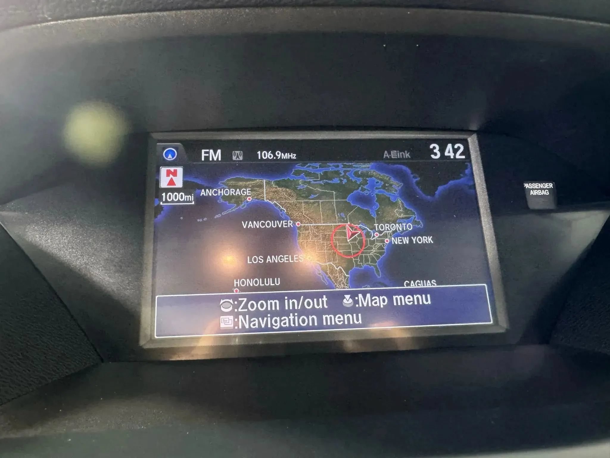 Used 2017 Acura MDX w/ Technology Package AWD/4WD image 19